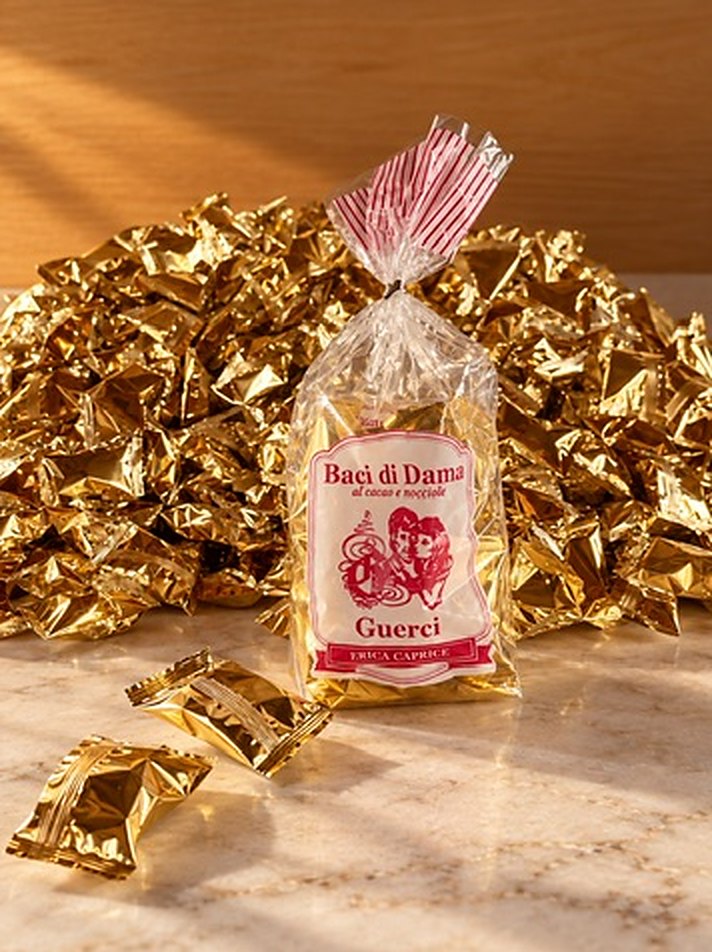 Sacchetto Erica Caprice con baci incartati in oro